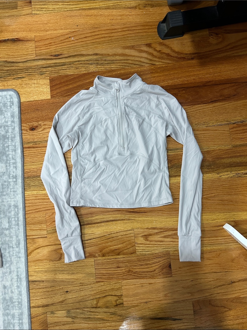 Neer Women's Beige Quarter-Zip Long-Sleeve Cropped Pullover